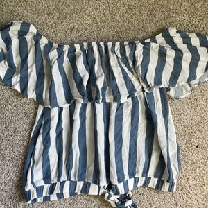 American Eagle Off Shoulder Top